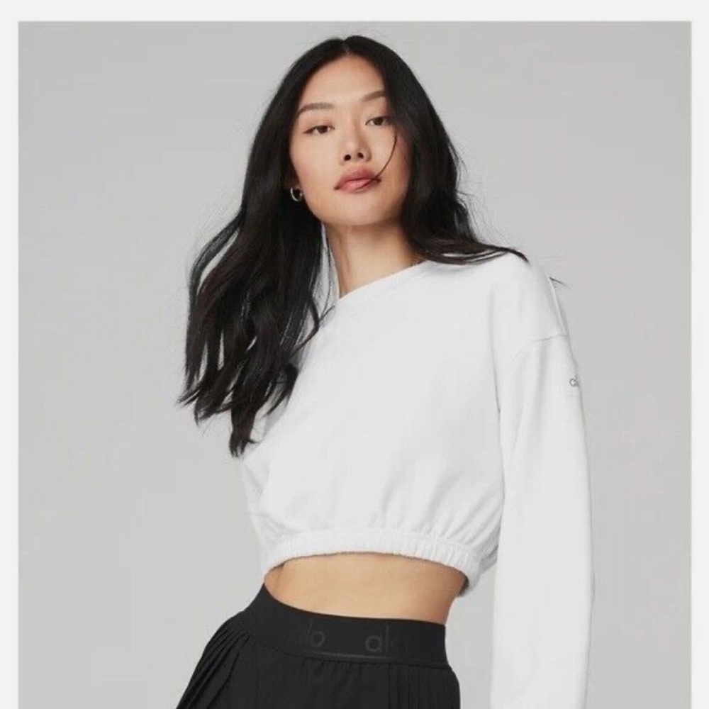 Alo crewneck sweatshirt cropped